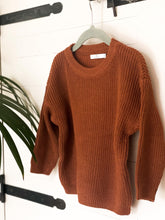 Afbeelding in Gallery-weergave laden, Oversized Knitted Sweater - MiniMidi
